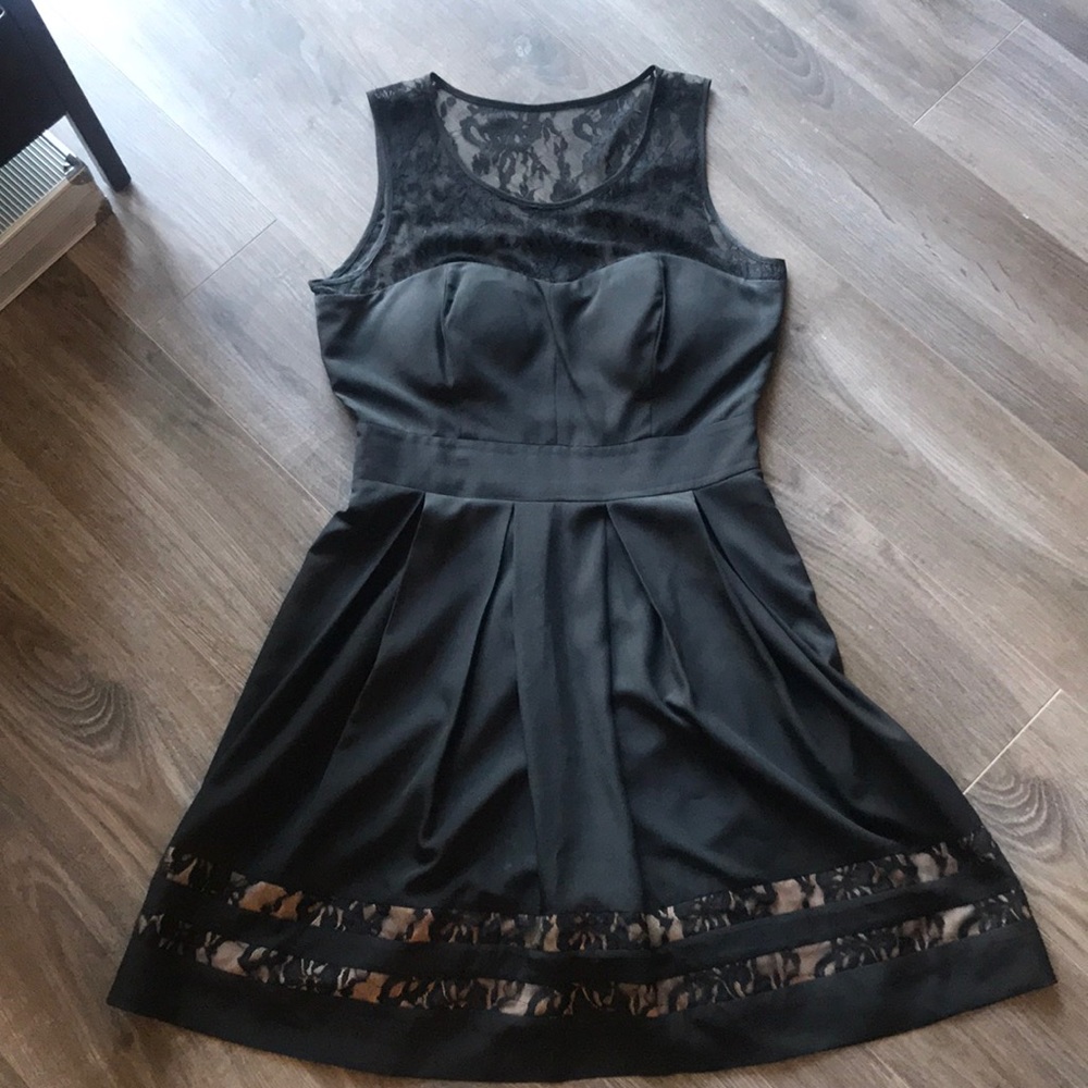 Guess brand - THE BEST LITTLE BLACK DRESS